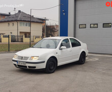 VW Bora - Jetta 2.0i * 2003/4 * Regostrovan